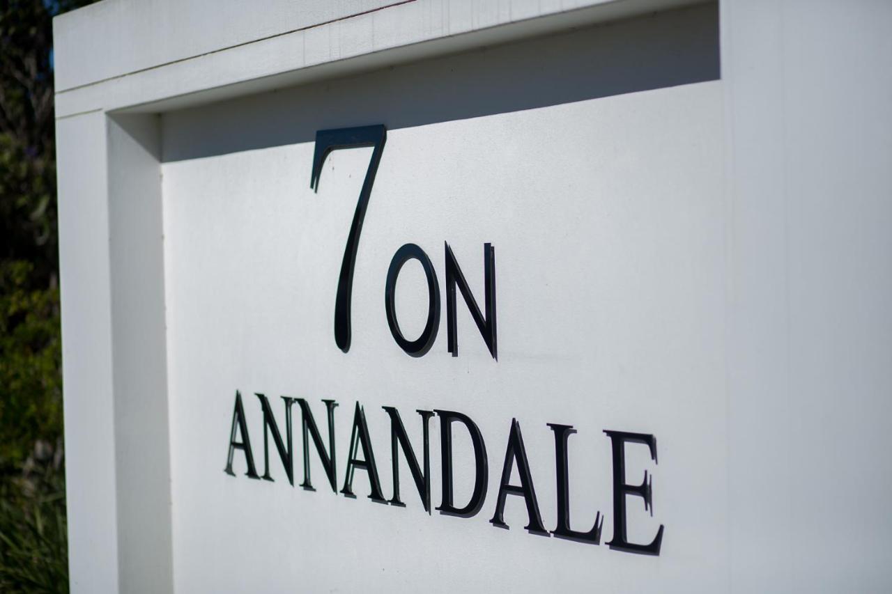 7 On Annandale B&B East London Esterno foto